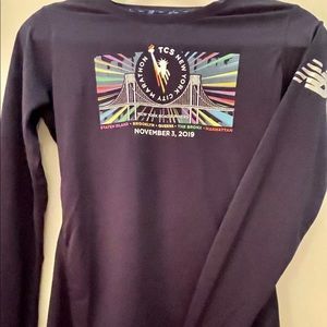 NWOT Women’s NB 2019 TCS NYC Marathon Official Participant Tech Shirt Size Large